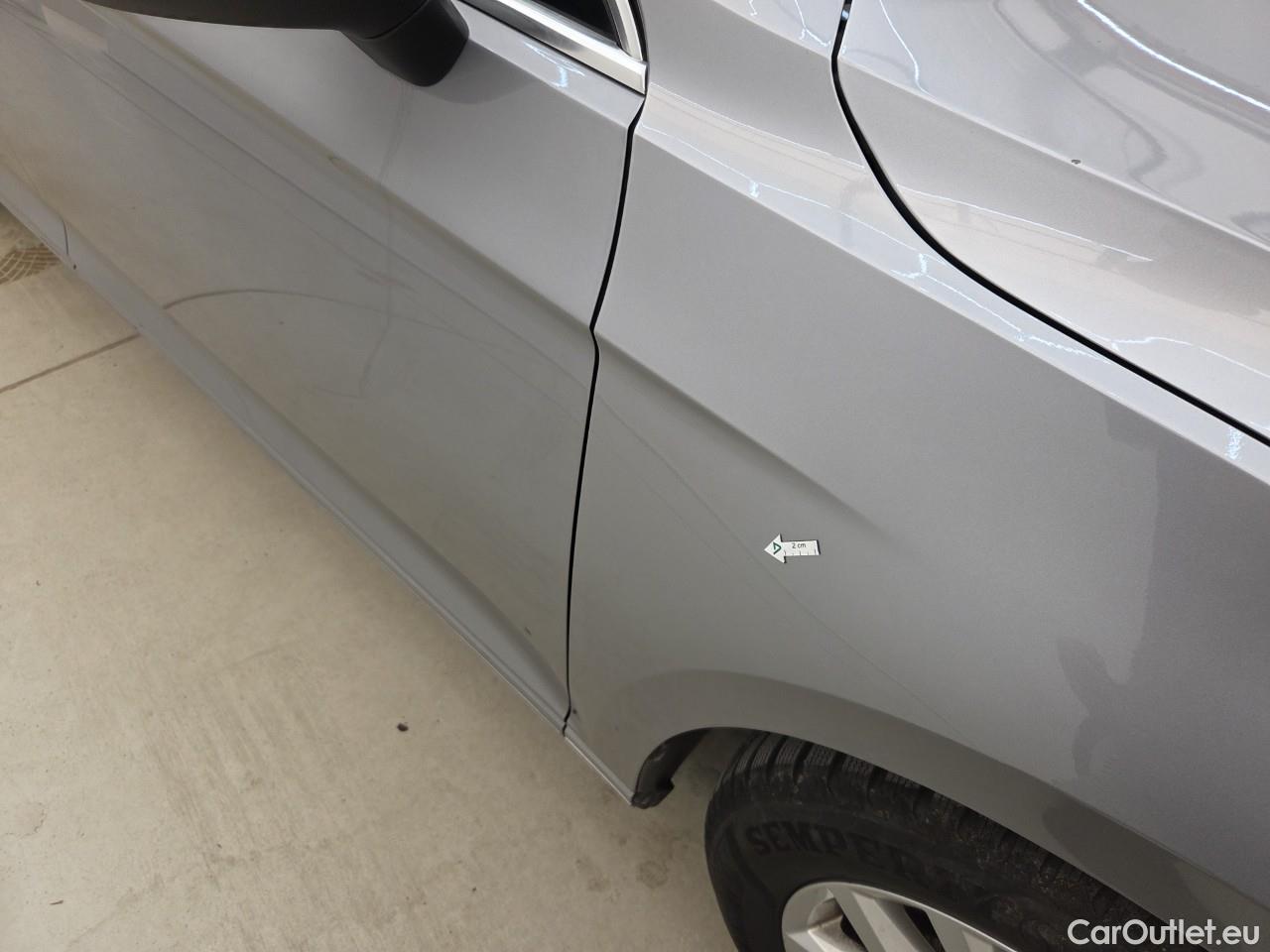  Volkswagen  Passat Var.Comfortline 2.0 TDI DSG 150 CP #25