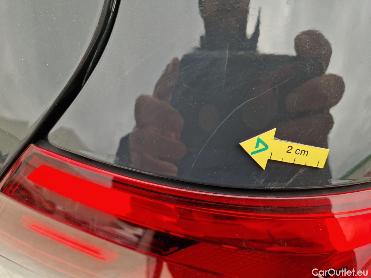  Volkswagen  Golf  Life 1.0 TSI #25