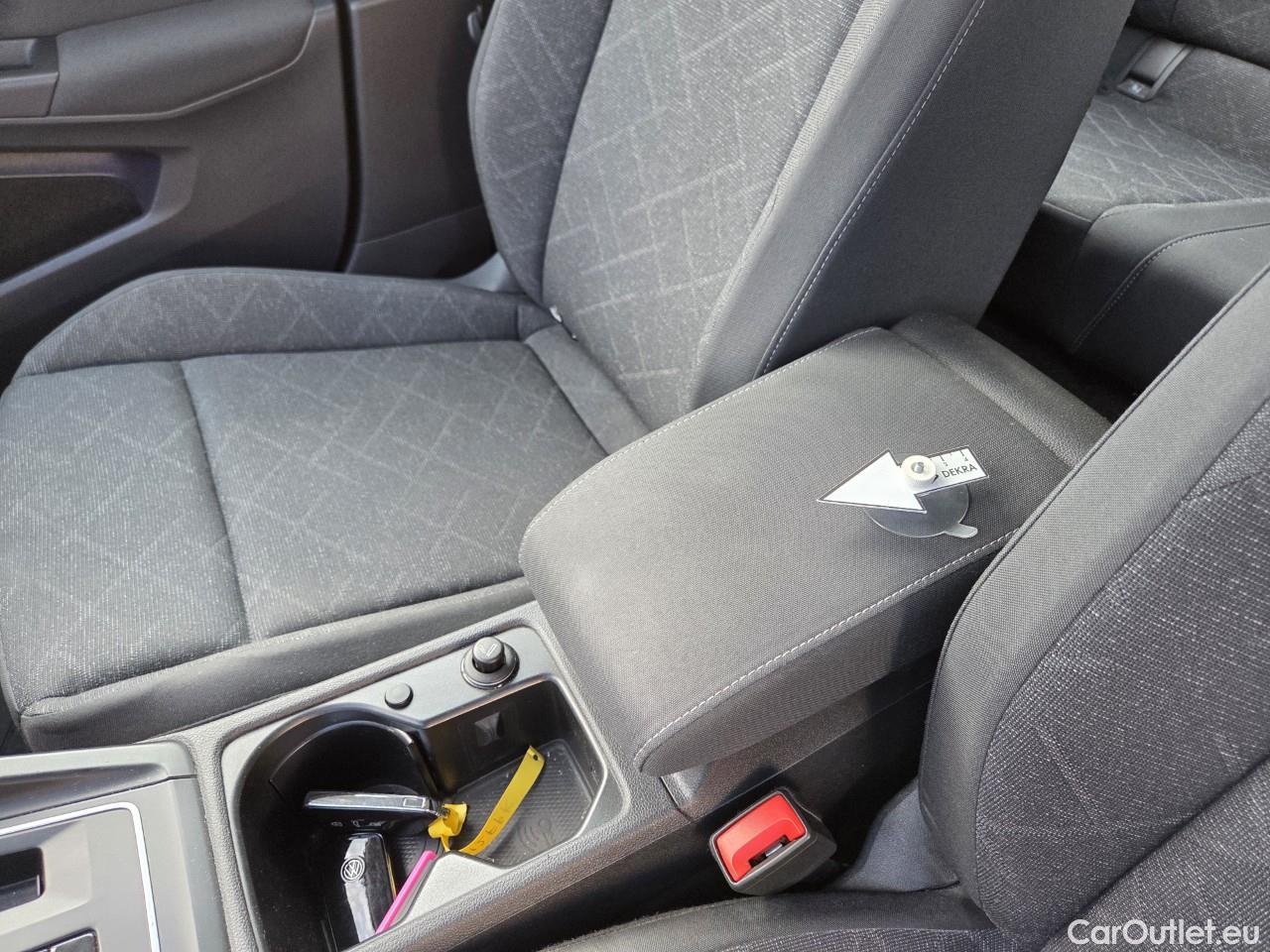  Volkswagen  Golf  2.0 TDI 116HP DSG Life Variant #25