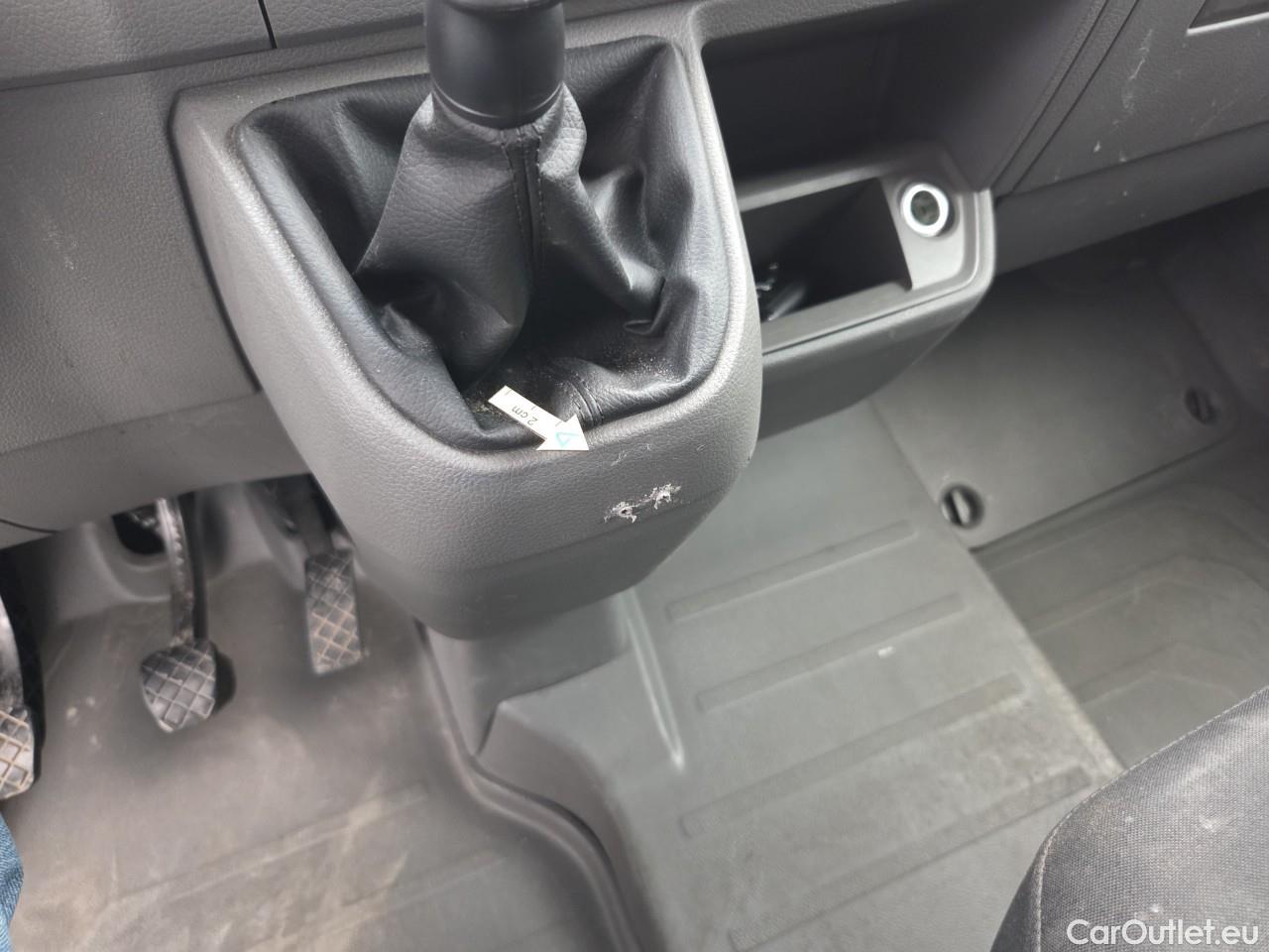  Volkswagen  Crafter 2.0 TDI 140HP 35 MWB HRF L3H3 #72