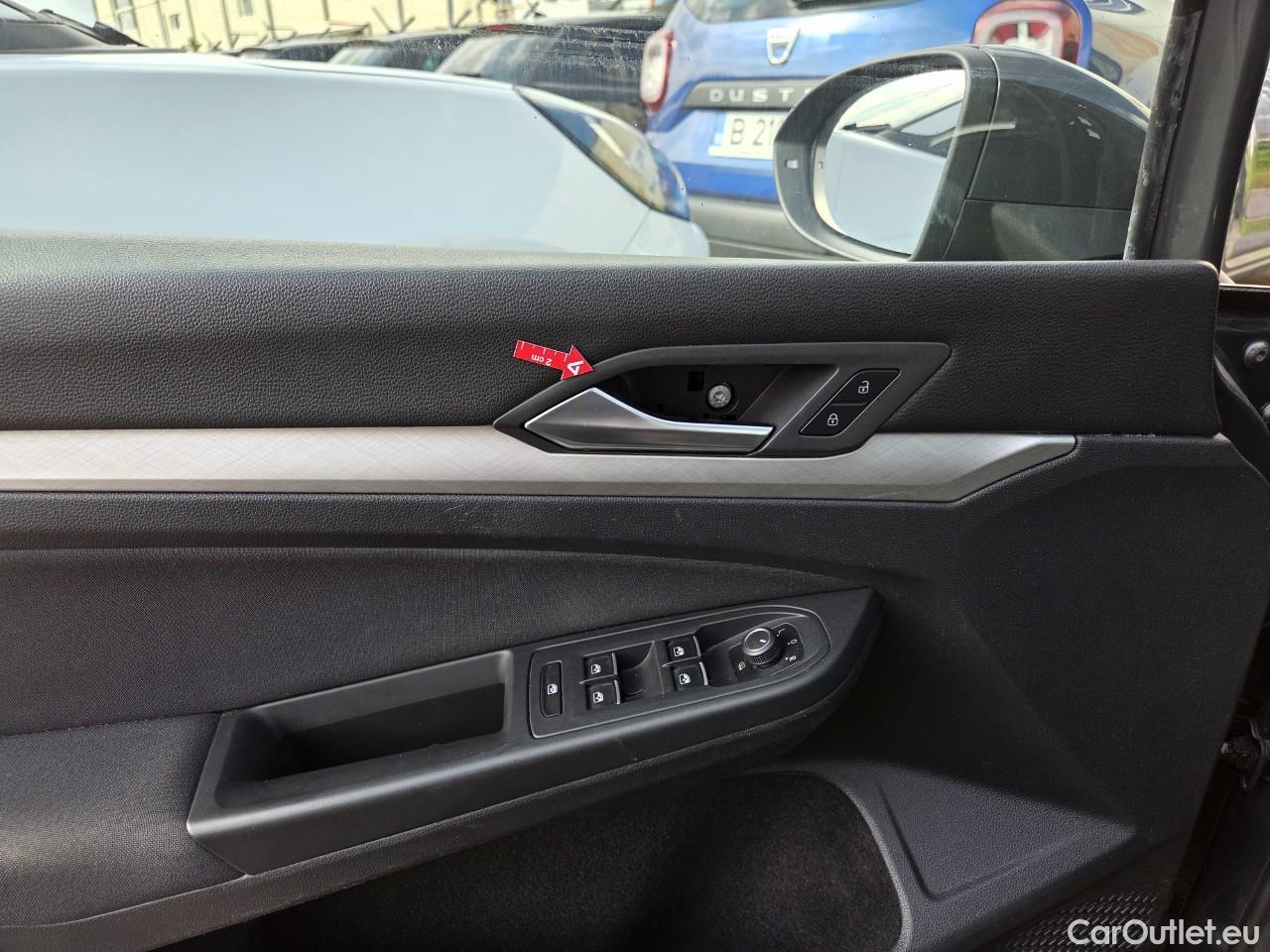  Volkswagen  Golf  2.0 TDI 116HP DSG Life Variant #40