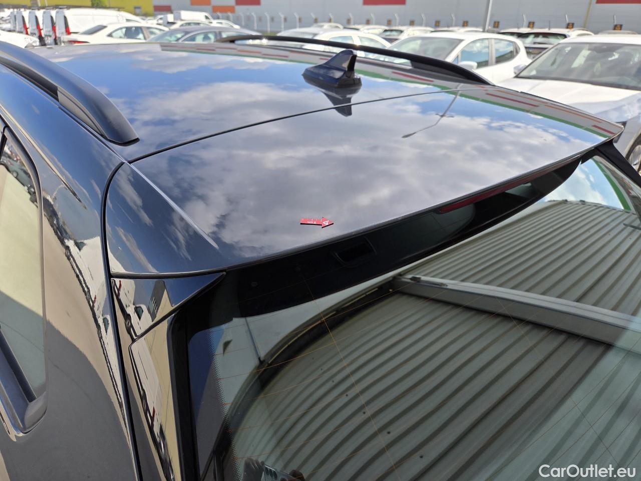  Volkswagen  Golf  2.0 TDI 116HP DSG Life Variant #13