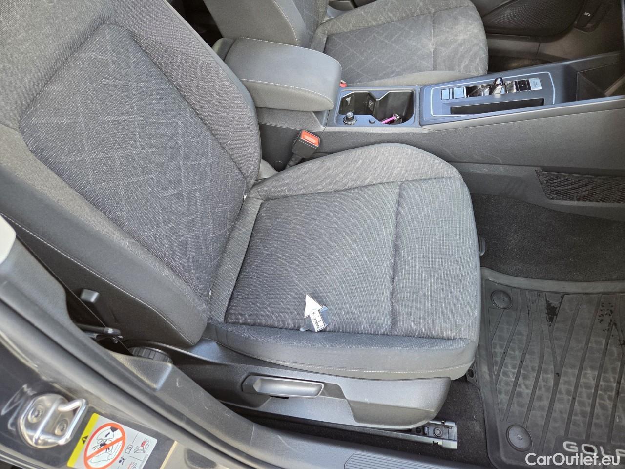  Volkswagen  Golf  2.0 TDI 116HP DSG Life Variant #31