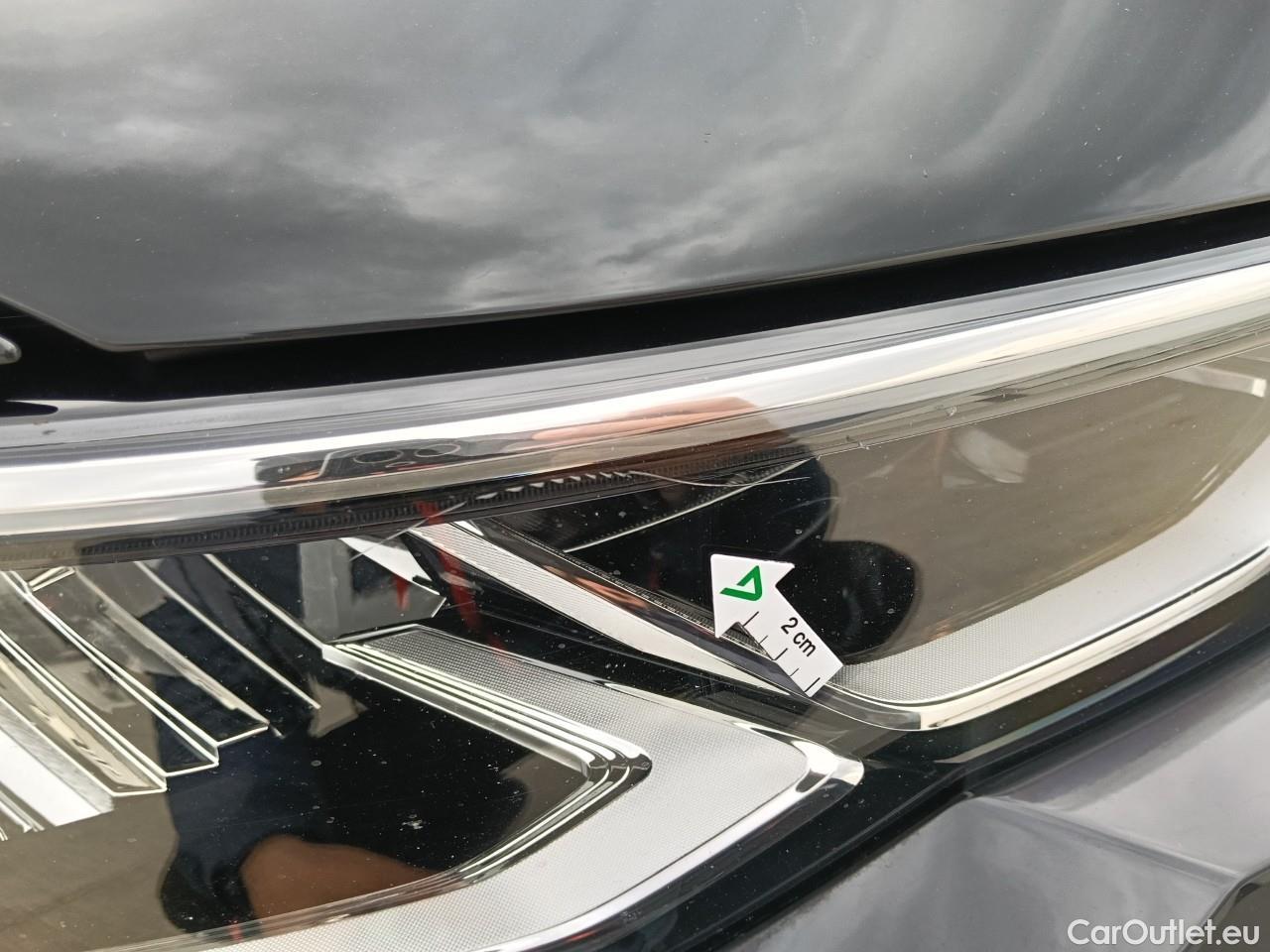  Volkswagen  Golf  Life 1.0 TSI #5