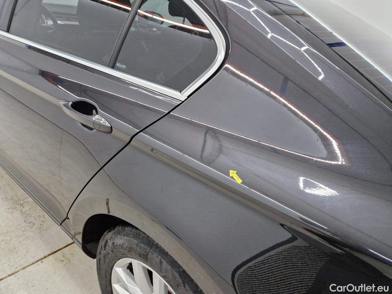  Volkswagen  Passat Comfortline 2.0 TDI DSG 150 CP #17
