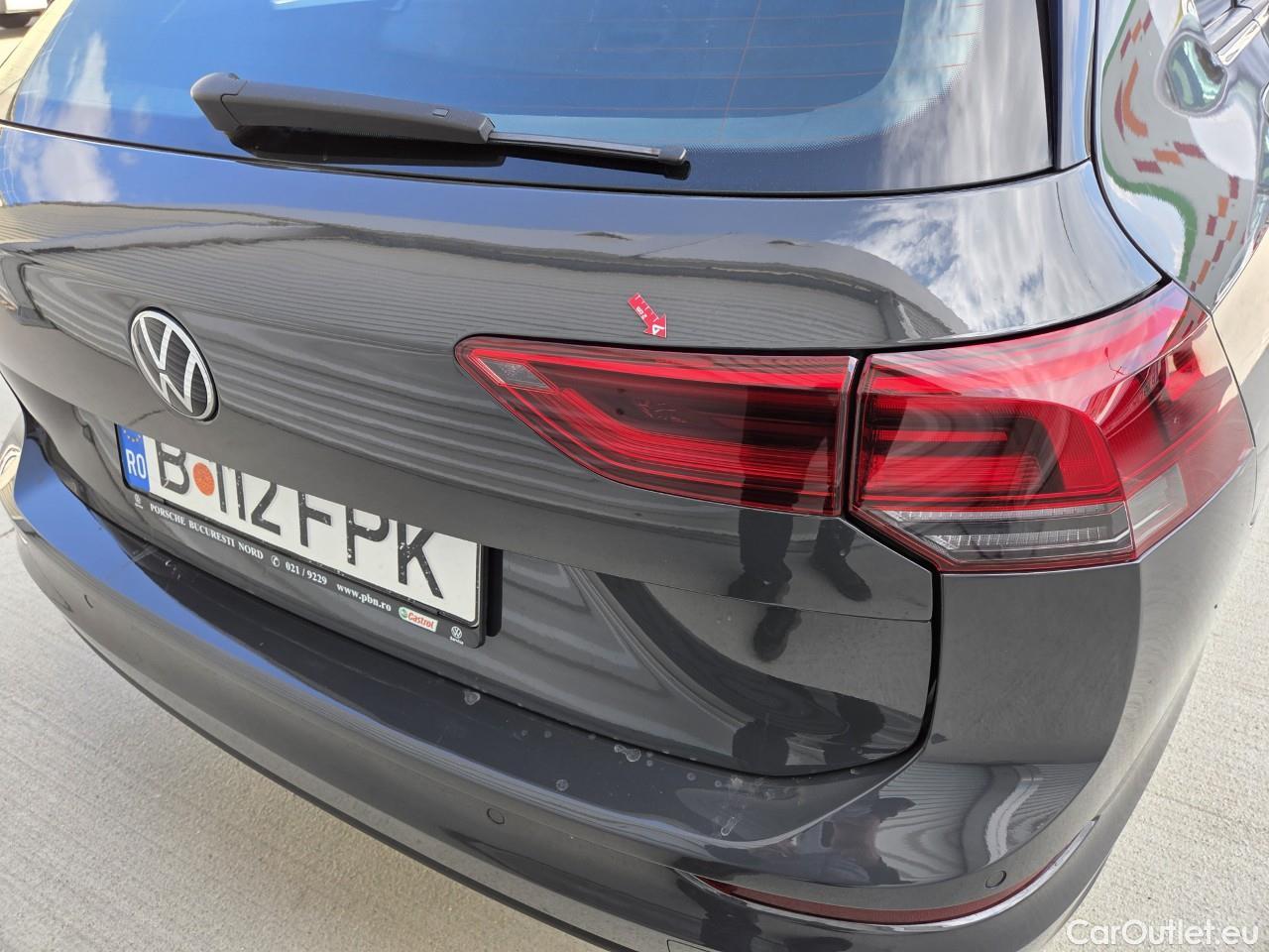  Volkswagen  Golf  2.0 TDI 116HP DSG Life Variant #11
