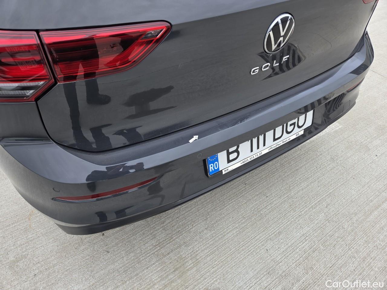  Volkswagen  Golf  Life 1.0 TSI #28