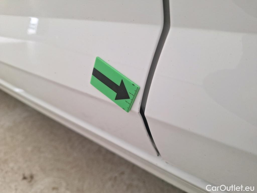  Volkswagen  Polo 1.0 80CP Trendline #38