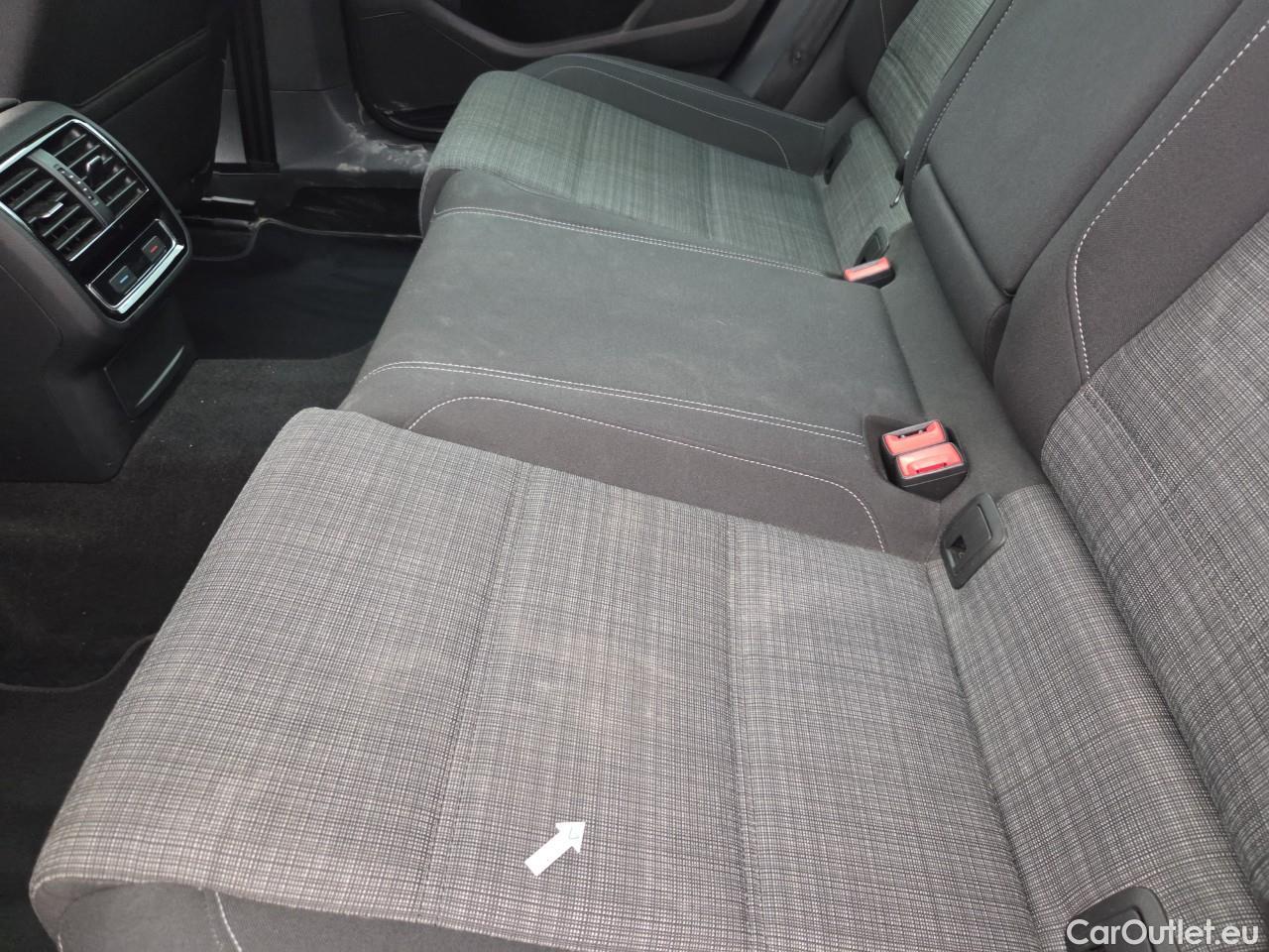  Volkswagen  Passat Var.Comfortline 2.0 TDI DSG 150 CP #58