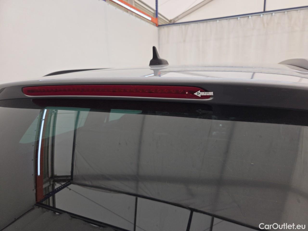  Volkswagen  Passat Var.Comfortline 2.0 TDI DSG 150 CP #41