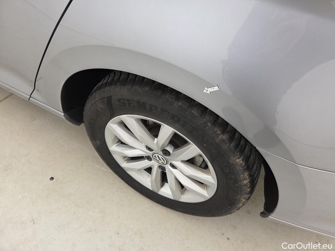  Volkswagen  Passat Var.Comfortline 2.0 TDI DSG 150 CP #44