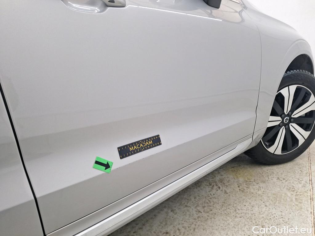  Volvo  XC60 2.0 T8 Plus Bright Recharge AT8 AWD #1