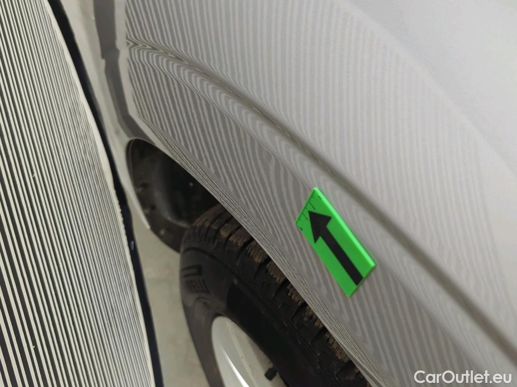  Volvo  XC60 2.0 B4 P 197CP Momentum Pro AT8 #9