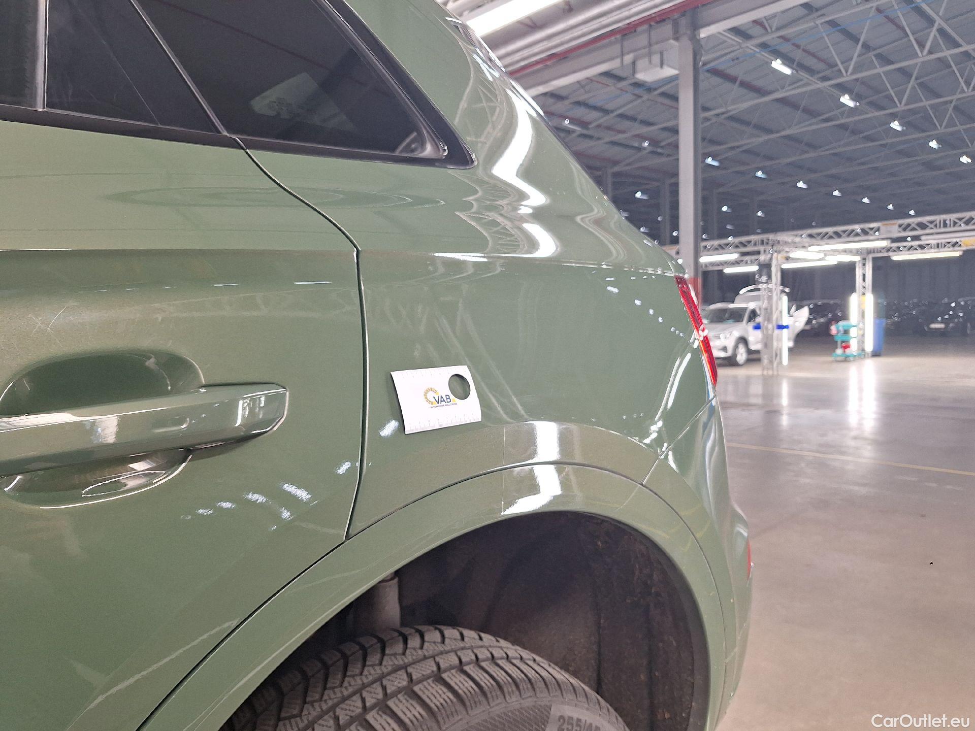  Audi  Q5 Audi,  FL'20, Audi  Business Edition S line 40 TDI quattro 5d #21