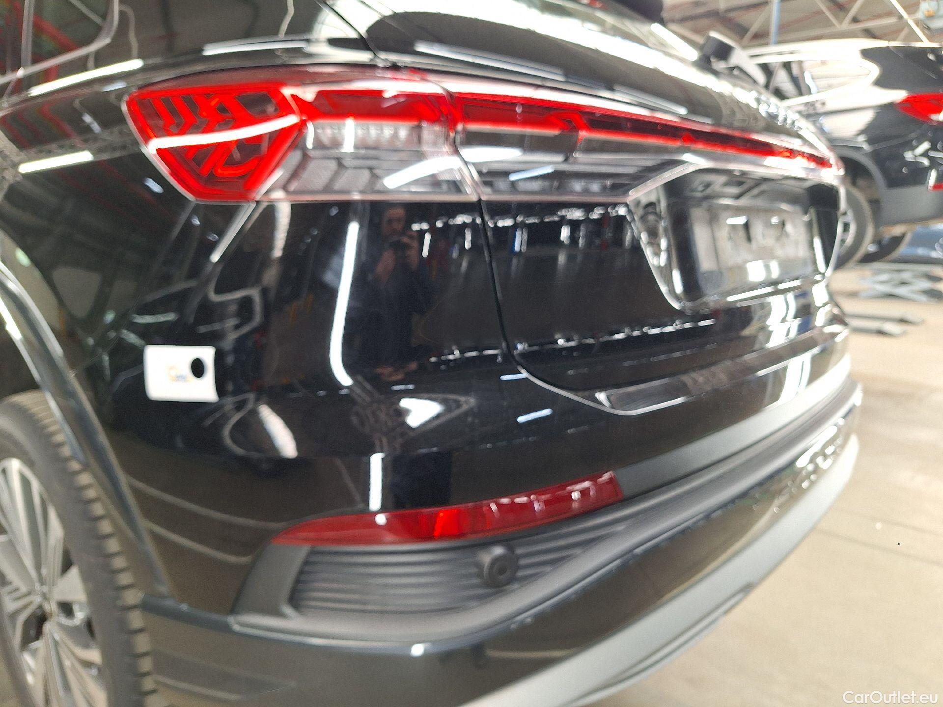  Audi  Q4 E-Tron Audi,  '21 BEV, Audi  35 e-tron Advanced 5d #31