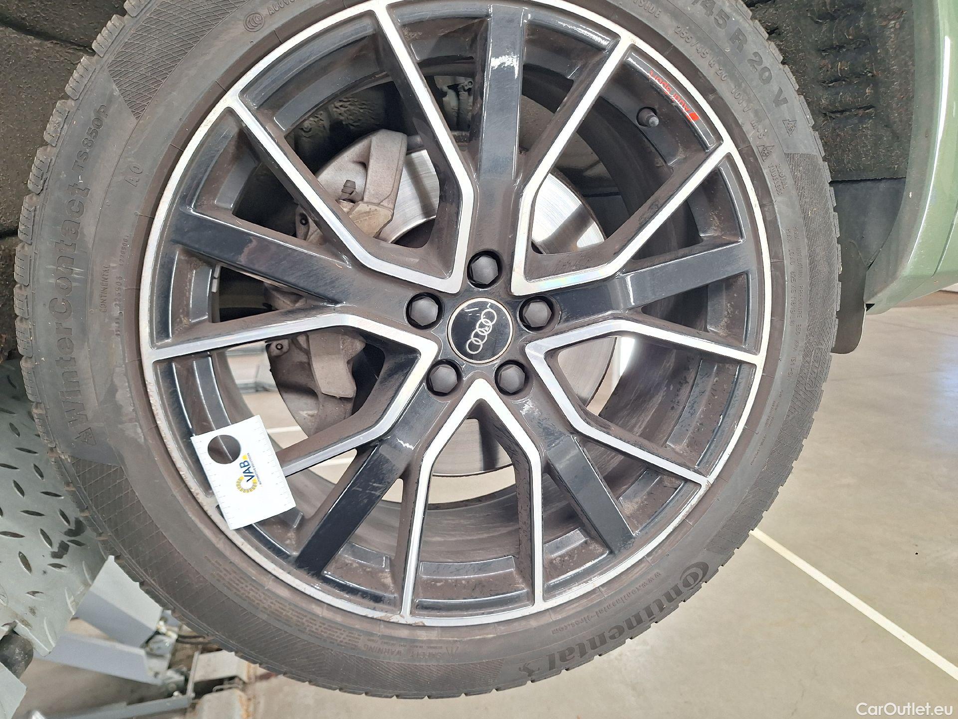  Audi  Q5 Audi,  FL'20, Audi  Business Edition S line 40 TDI quattro 5d #58