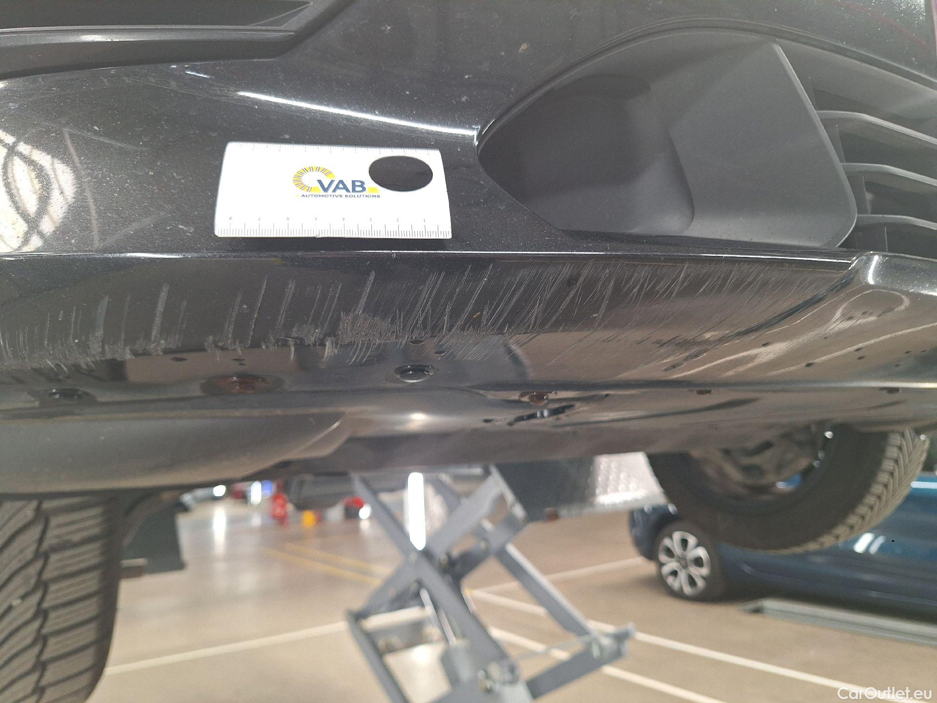  Bmw  Serie 3 BMW, 3-serie '18, BMW 3 Reeks Berline 316dA (90 kW) 4d #28