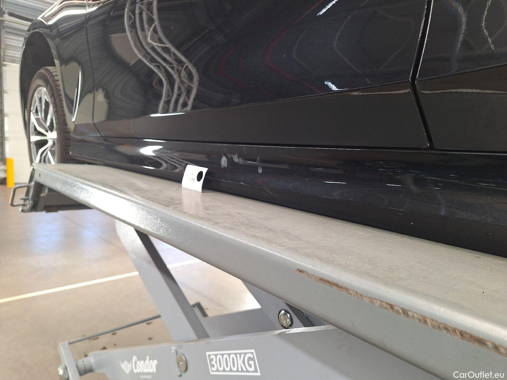  Bmw  Serie 3 BMW, 3-serie '18, BMW 3 Reeks Berline 316dA (90 kW) 4d #32