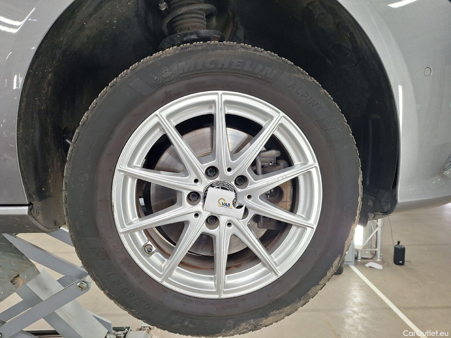  Mercedes  CLA-Klasse Mercedes, CLA-Class '19, Mercedes-Benz CLA CLA 180 d Business Solution Aut. #65