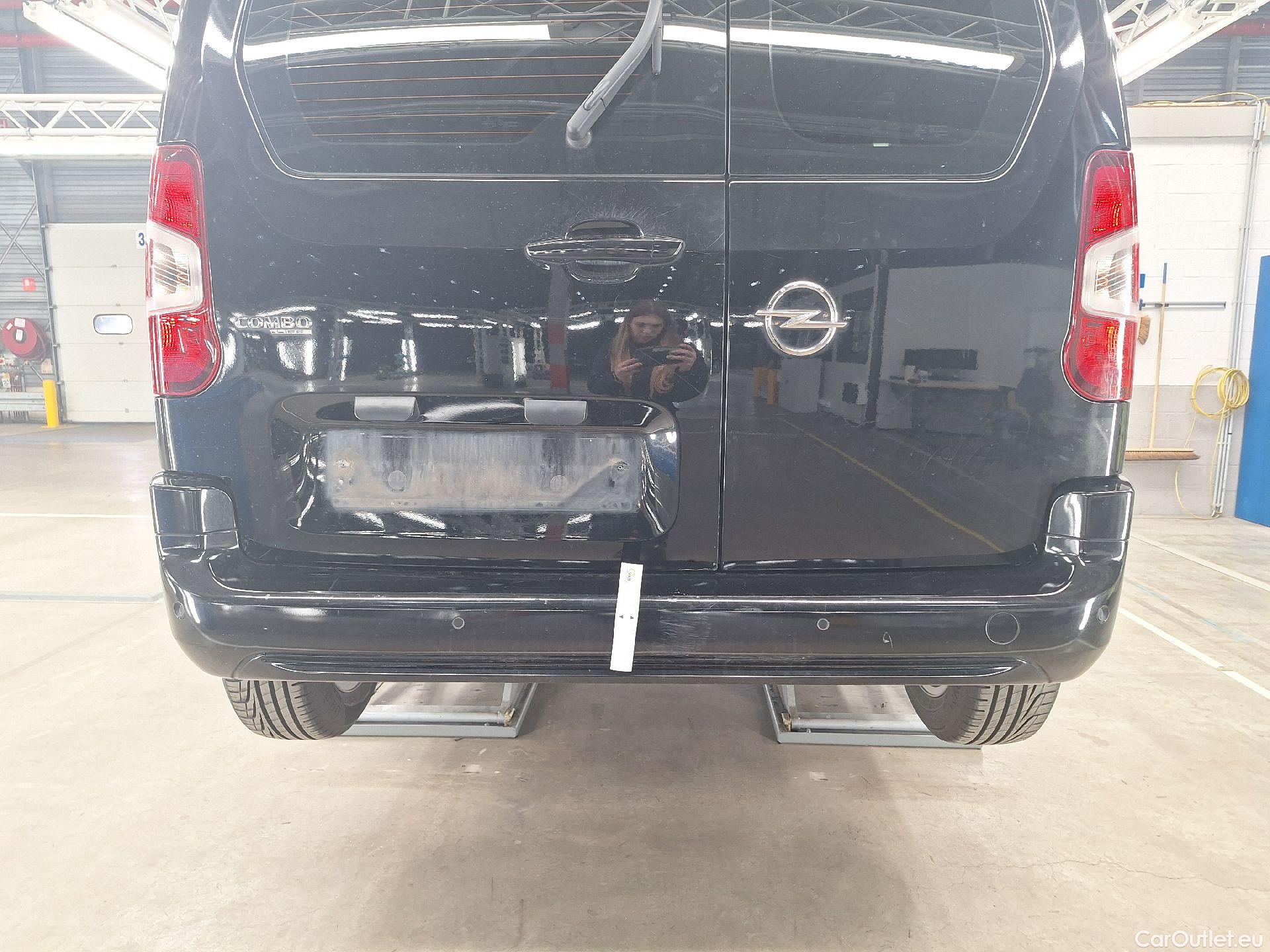  Opel  Combo Opel,  Life '18, Opel  Life 1.5 Turbo D BlueI 96kW S/S Eleganc #74