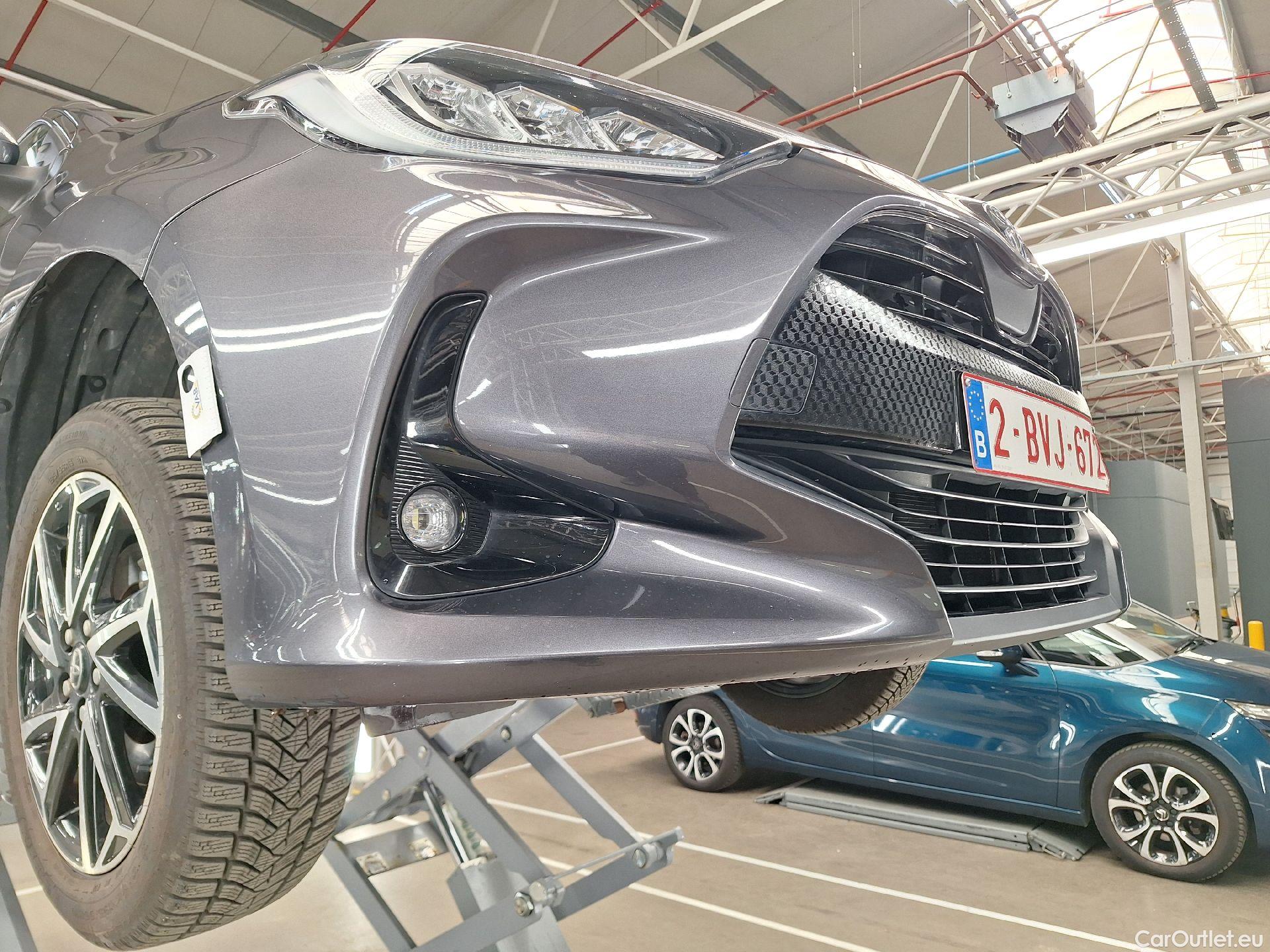  Toyota  Yaris Toyota,  '20, Toyota  1.5 VVT-i Hybrid Iconic e-CVT 5d #31