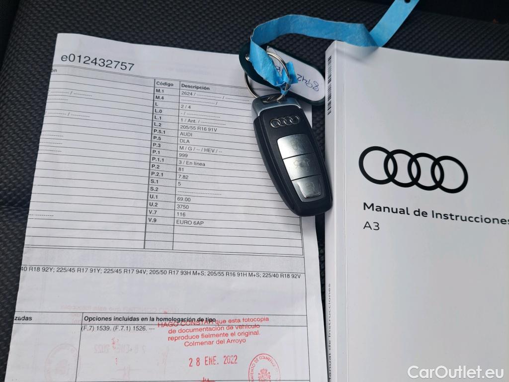  Audi  A3 AUDI  berlina con portón Sportback 30 TFSI 110 CV S tronic #2