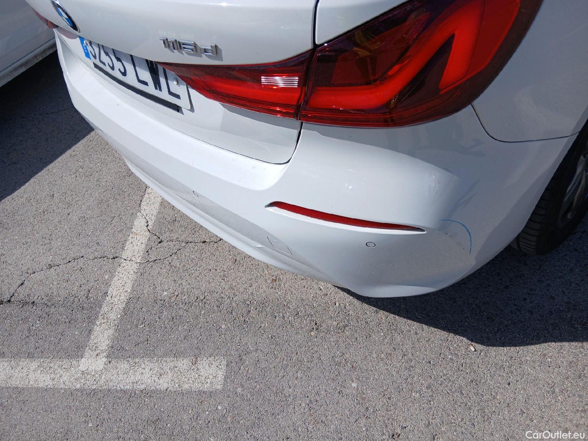  Bmw  Serie 1 BMW  / 2019 / 5P / berlina con portón 116d #16