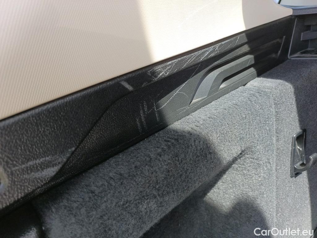  Bmw  X3 BMW  / 2017 / 5P / todoterreno sDrive18d #8