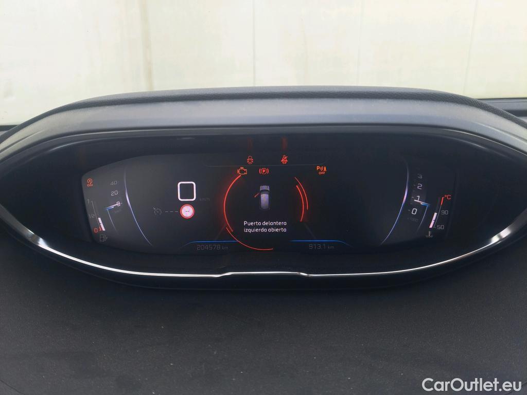  Peugeot  3008 PEUGEOT  / 2020 / 5P / todoterreno 1.5 BlueHDi 96kW (130CV) S&S Active Pack #46
