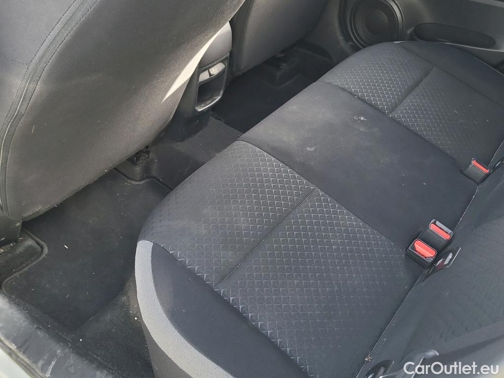  Nissan  Juke NISSAN  / 2019 / 5P / crossover DIG-T 84 kW (114 CV) DCT 7 V N-Connecta #32