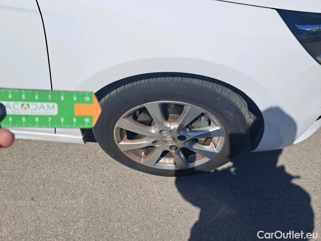  Opel  Corsa OPEL  / 2019 / 5P / berlina con portón 1.2T XHL 74kW (100CV) Edition (AC2) #5