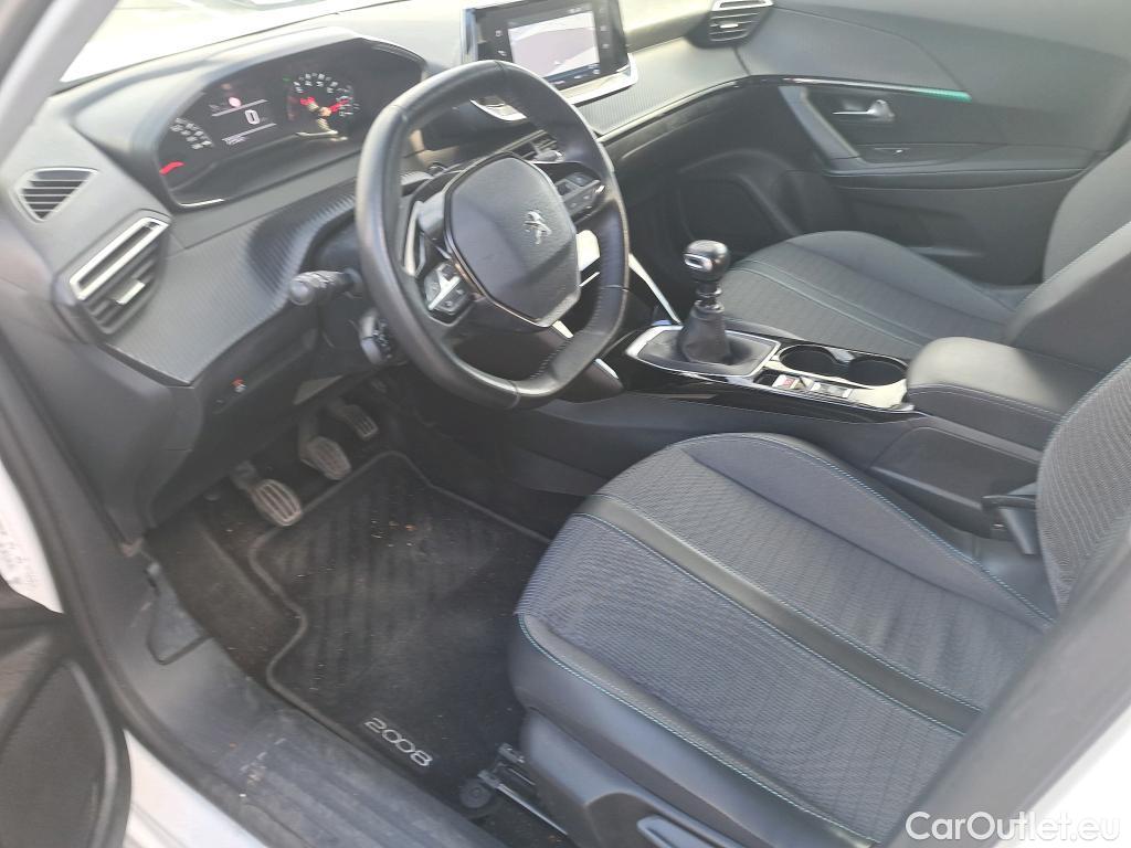  Peugeot  2008 PEUGEOT  / 2019 / 5P / todoterreno Allure BlueHDI 81kW (110CV) #13