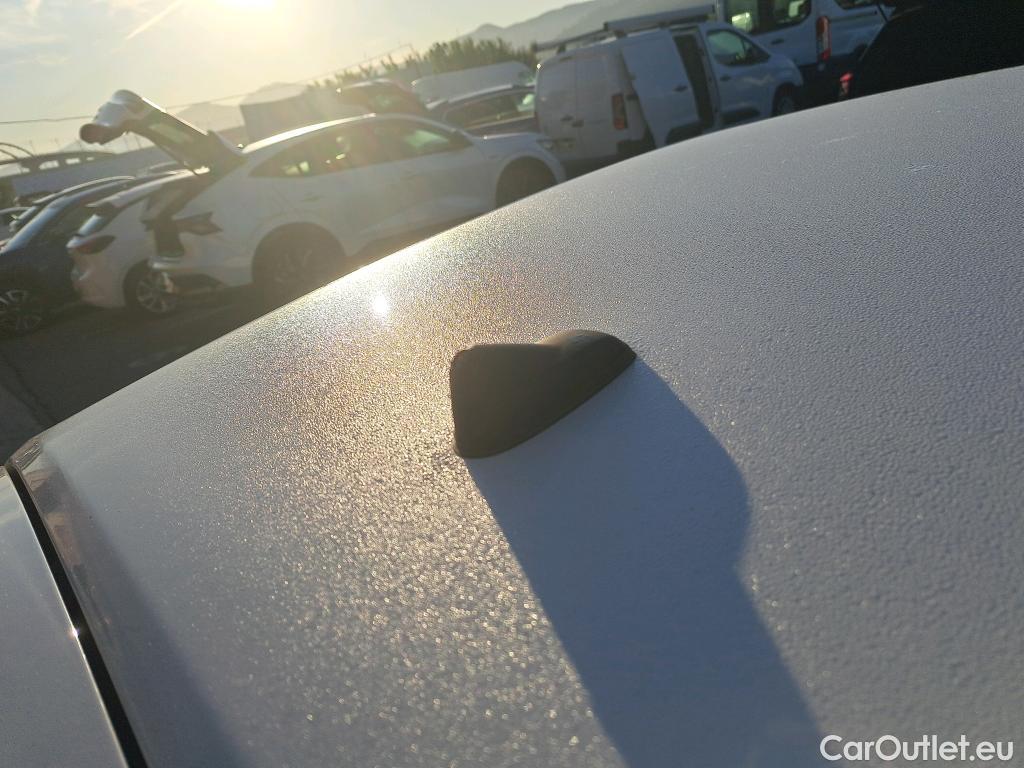  Opel  Corsa OPEL  / 2019 / 5P / berlina con portón 1.2T XHL 74kW (100CV) Edition (AC2) #36