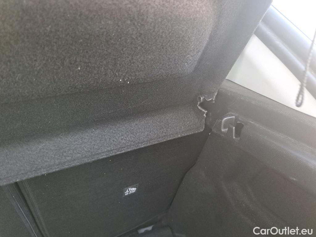  Opel  Corsa OPEL  / 2019 / 5P / berlina con portón 1.2T XHL 74kW (100CV) Edition (AC2) #5