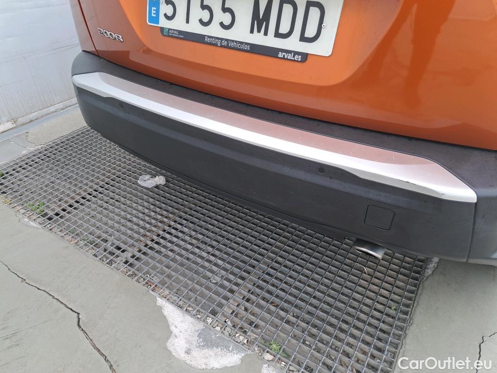  Peugeot  2008 PEUGEOT  / 2019 / 5P / todoterreno Allure Pack BlueHDI 130 S&S EAT8 #28
