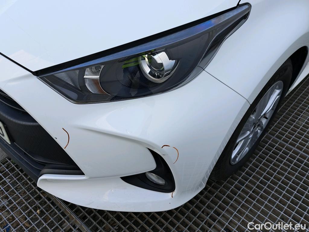  Toyota  Yaris TOYOTA  / 2020 / 5P / berlina con portón 1.5 125 S-Edition #12