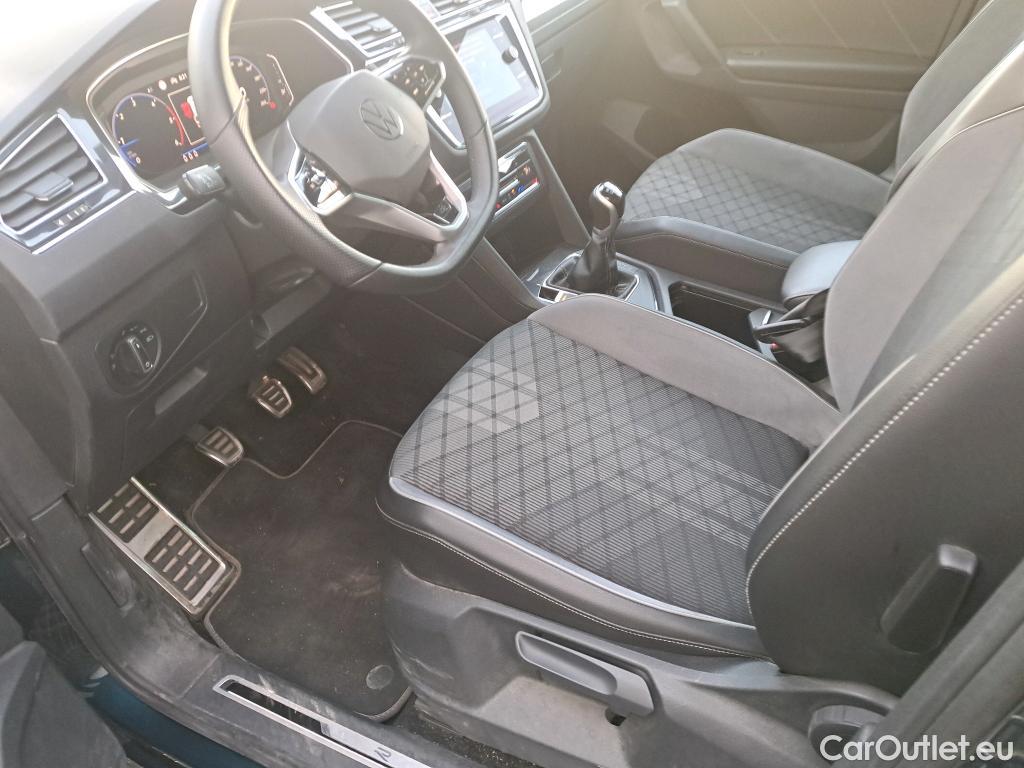  Volkswagen  Tiguan VOLKSWAGEN  / 2020 / 5P / todoterreno R-Line 2.0 TDI 110kW (150CV) #5