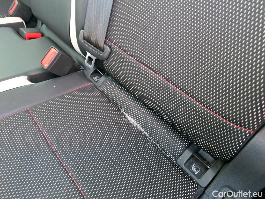 Volkswagen  Tiguan VOLKSWAGEN  / 2020 / 5P / todoterreno Urban Sport 2.0 TDI 110kW (150CV) DSG #29