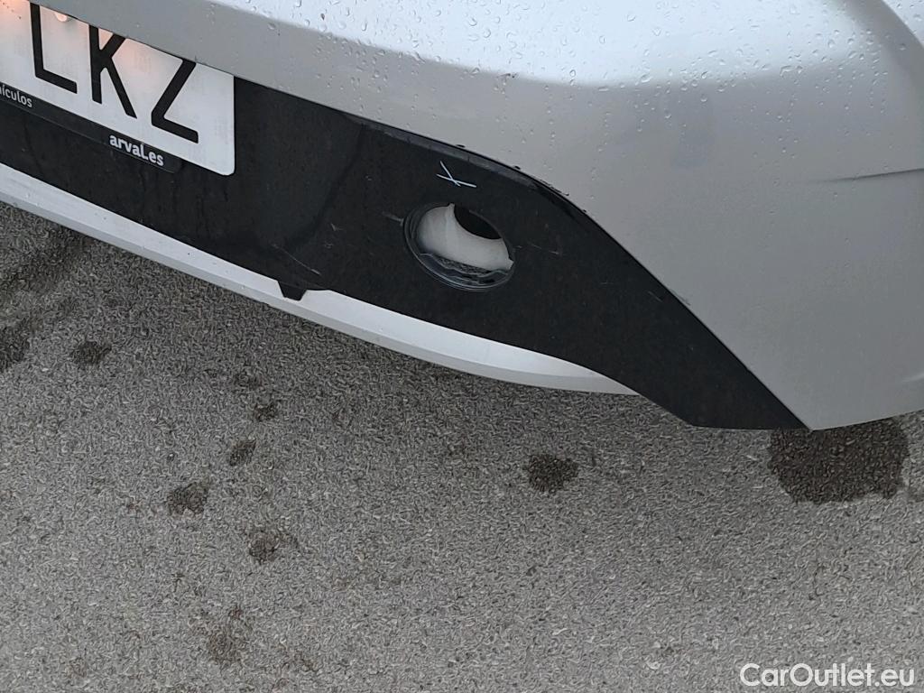 Toyota  Corolla TOYOTA  / 2019 / 5P / berlina con portón 1.8 125H BUSINESS PLUS E-CVT #22