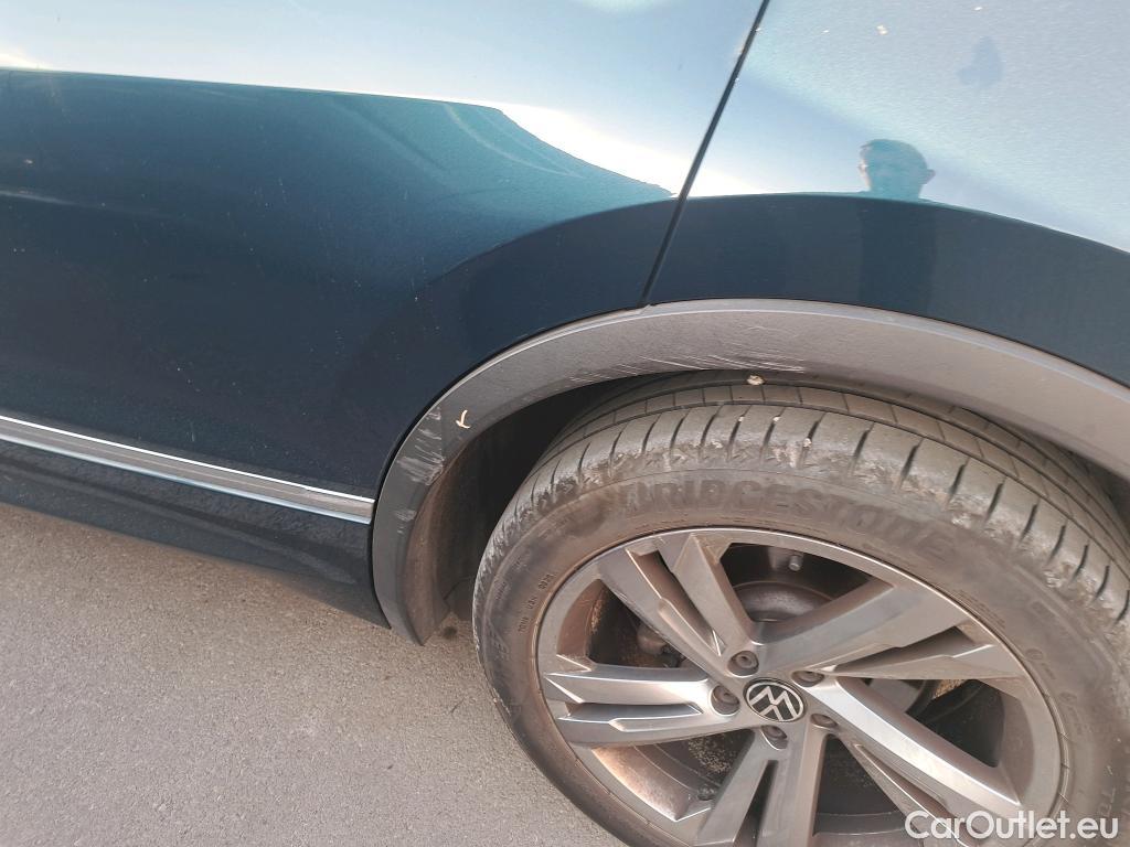  Volkswagen  Tiguan VOLKSWAGEN  / 2020 / 5P / todoterreno R-Line 2.0 TDI 110kW (150CV) #18