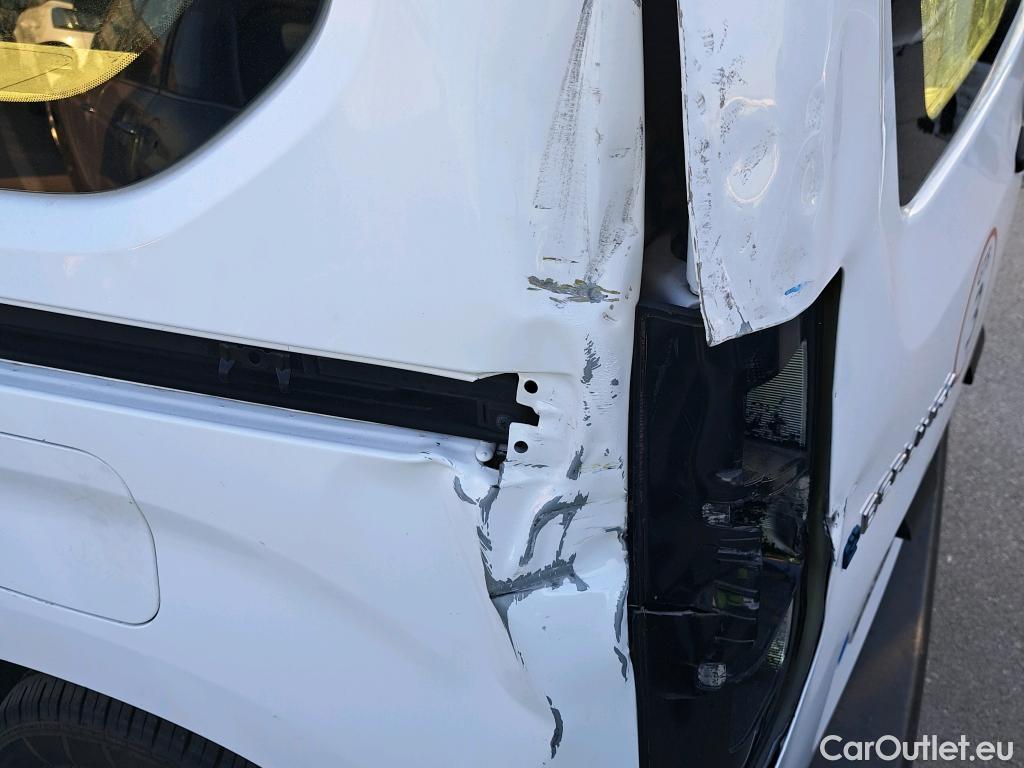  Citroen  Berlingo CITROEN  / 2018 / 4P / monovolumen compacto Talla M e- 50 kWh LIVE PACK #7