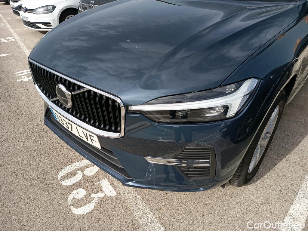  Volvo  XC60 VOLVO  todoterreno 2.0 B4 D Momentum Pro Auto 200 CV #19