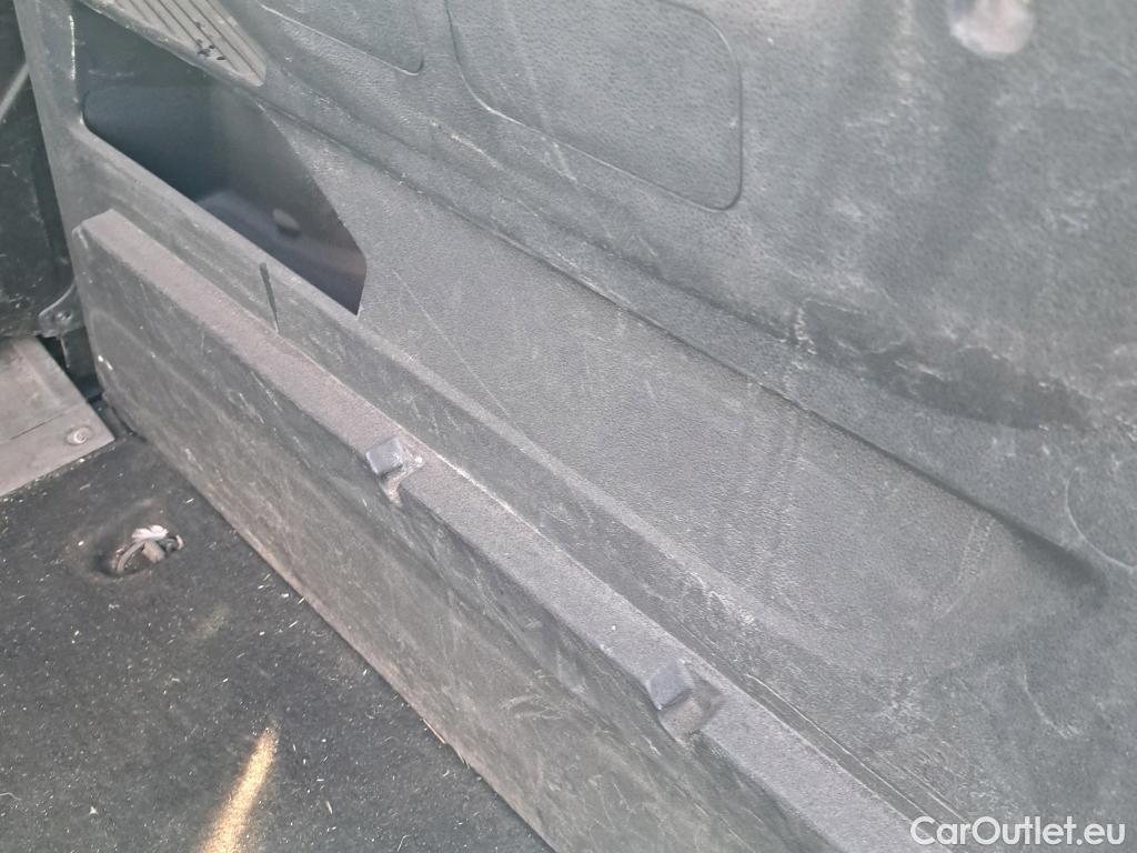  Citroen  Berlingo CITROEN  / 2018 / 4P / monovolumen compacto Talla M e- 50 kWh LIVE PACK #49