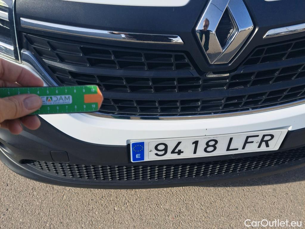  Renault  Trafic RENAULT  / 2019 / 4P / furgón Furgón 27 L1H1 Energy BluedCi 88 kW (AC) #46