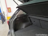  Volkswagen  Tiguan VOLKSWAGEN  / 2020 / 5P / SUV 2.0 TDI SCR 110KW LIFE DSG #90