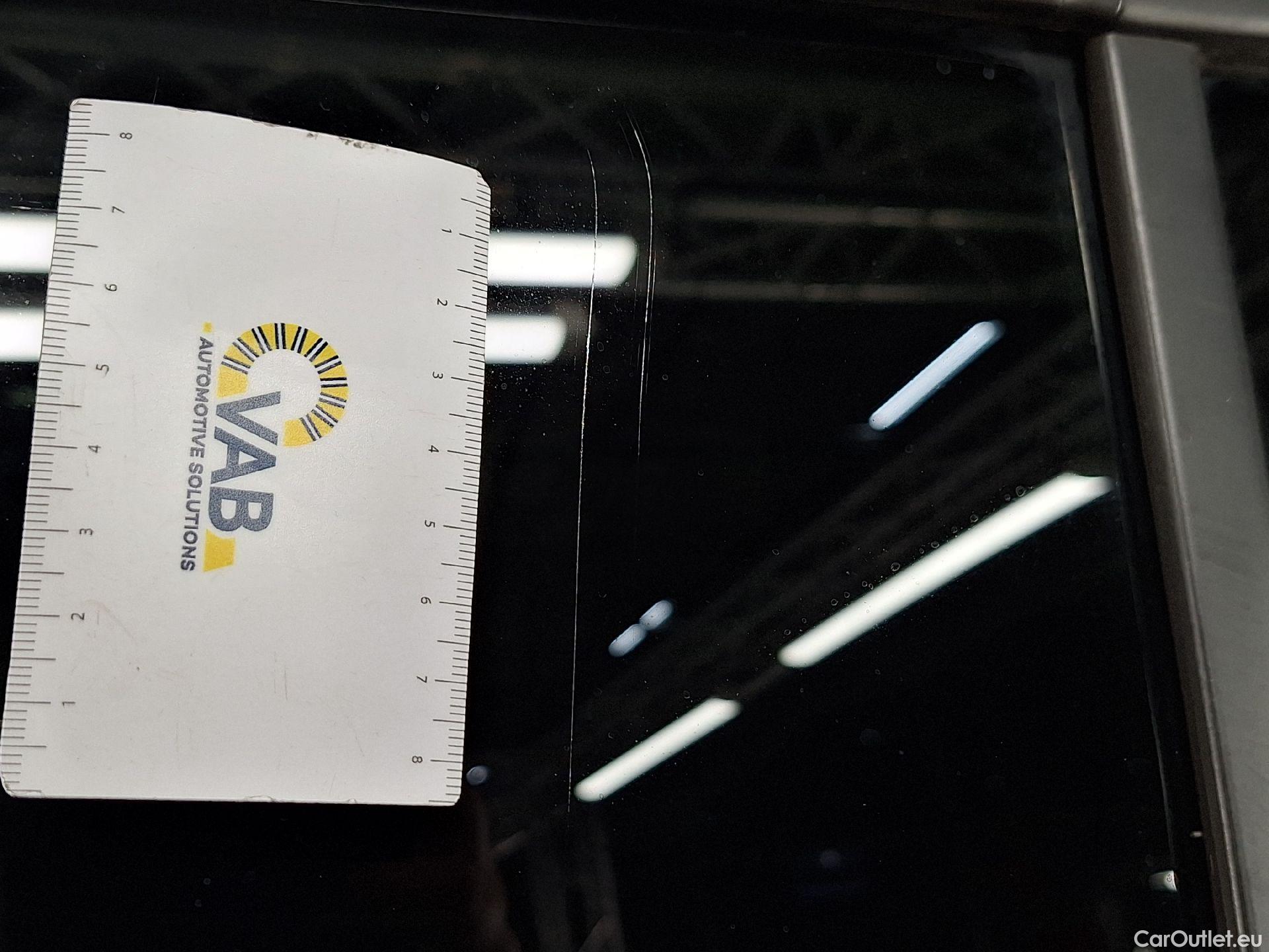  Opel  Combo Opel,  Life '18, Opel  Life 1.5 Turbo D BlueI 96kW S/S Eleganc #77