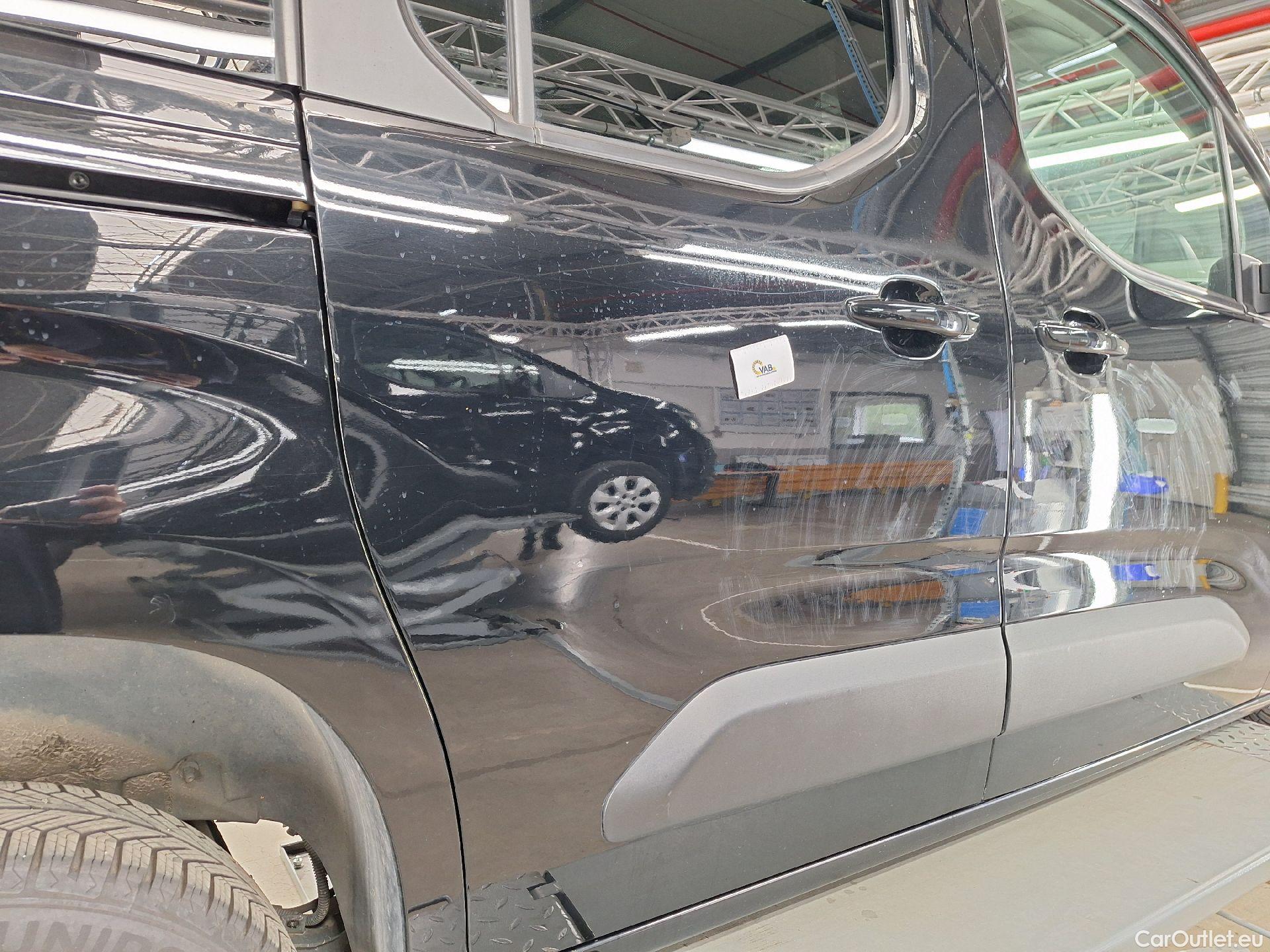  Opel  Combo Opel,  Life '18, Opel  Life 1.5 Turbo D BlueI 96kW S/S Eleganc #54