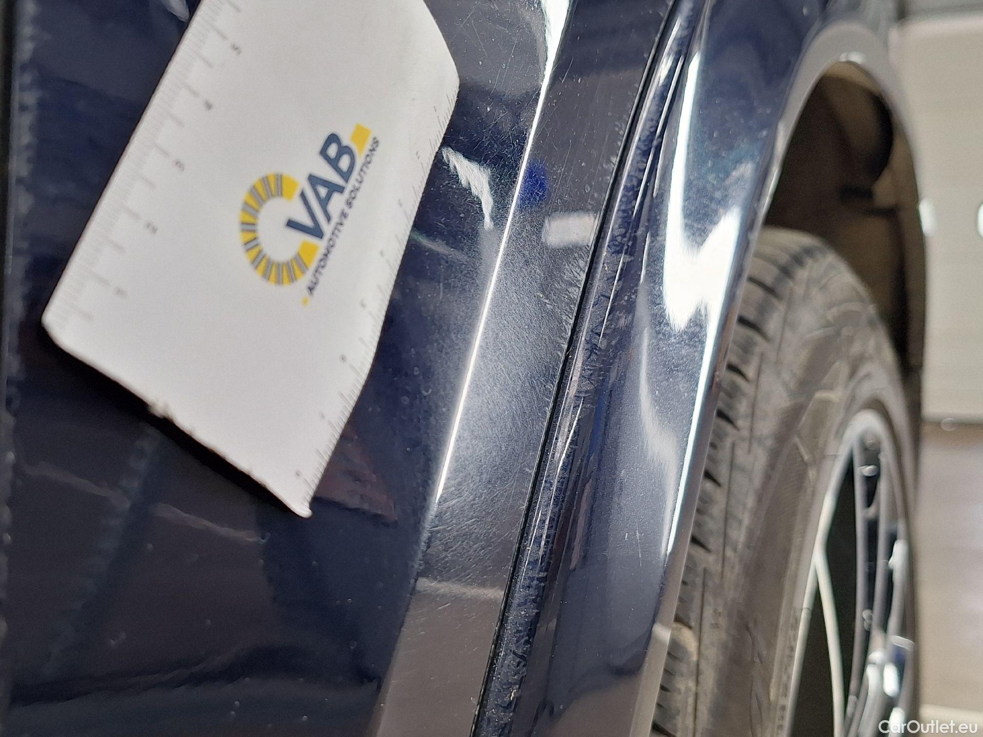  Mercedes  G-Klasee Mercedes, GLE '18 PHEV, Mercedes-Benz GLE GLE 350 de 4MATIC 5d #84