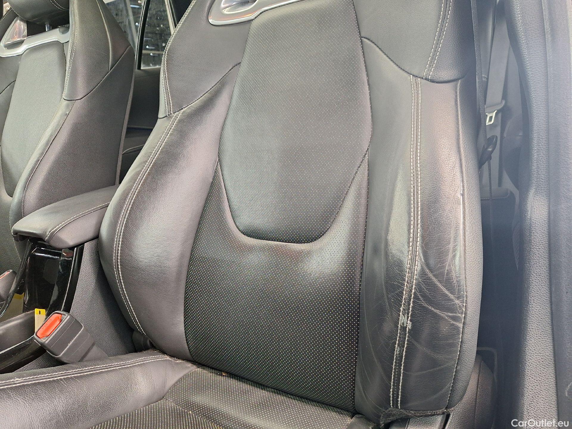  Toyota  Corolla Toyota,  TS '19, Toyota  Touring Sports 2.0 Hybrid Premium P #17