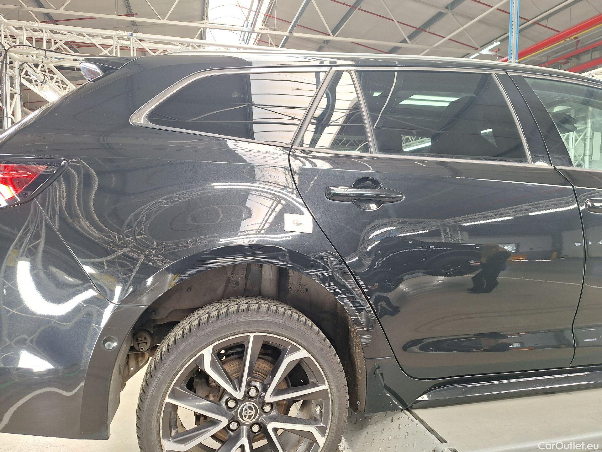  Toyota  Corolla Toyota,  TS '19, Toyota  Touring Sports 2.0 Hybrid Premium P #45
